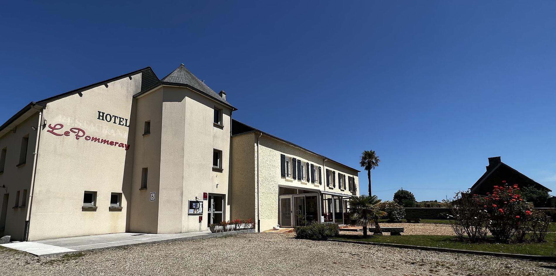 Céaux Hotel Les Montois מראה חיצוני תמונה